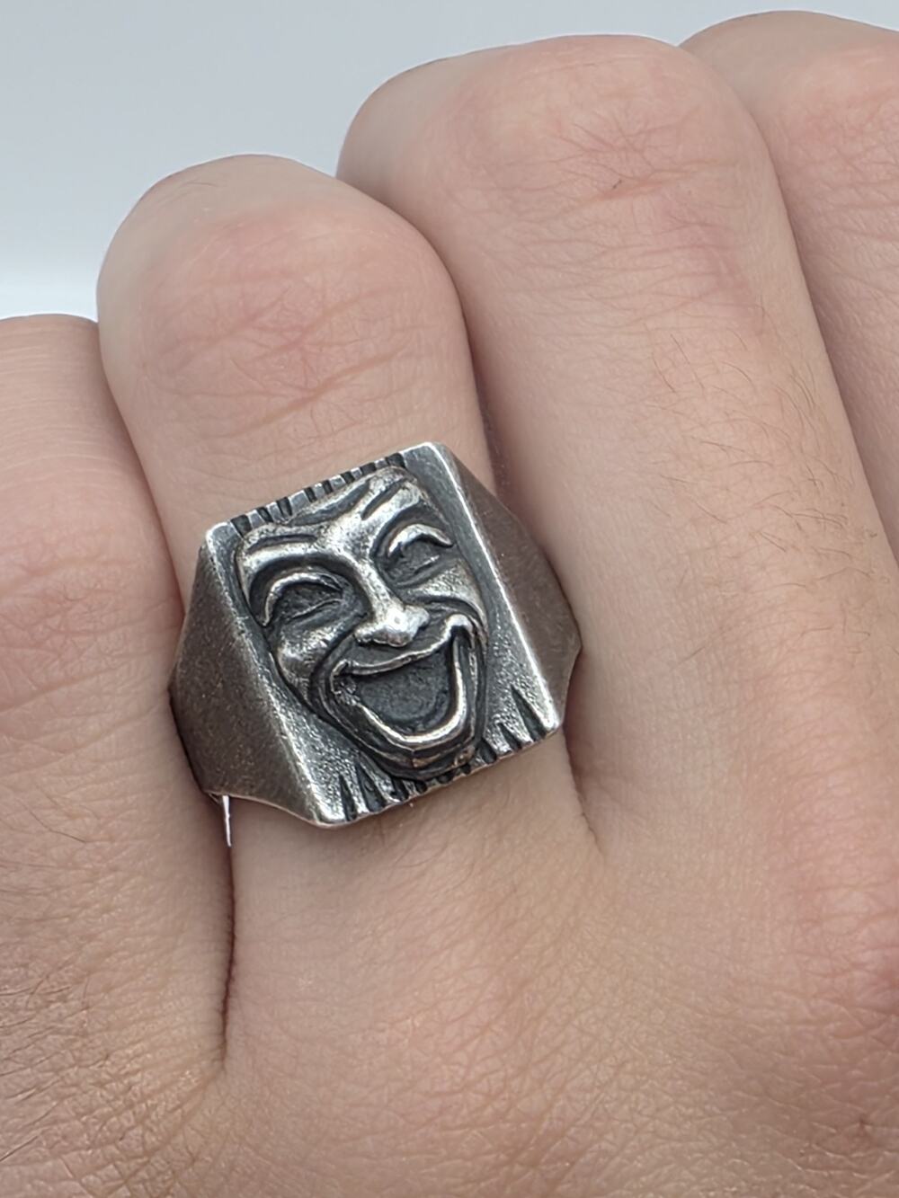 HAPPY SMILE MASK STERLING SILVER 925 RING SIZE 10